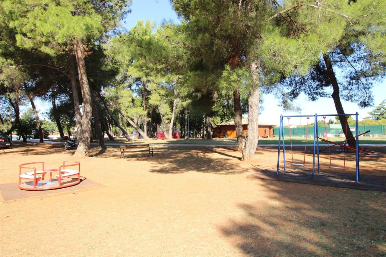 Gianna N2, 600 M From The Beach Novigrad  Ngoại thất bức ảnh