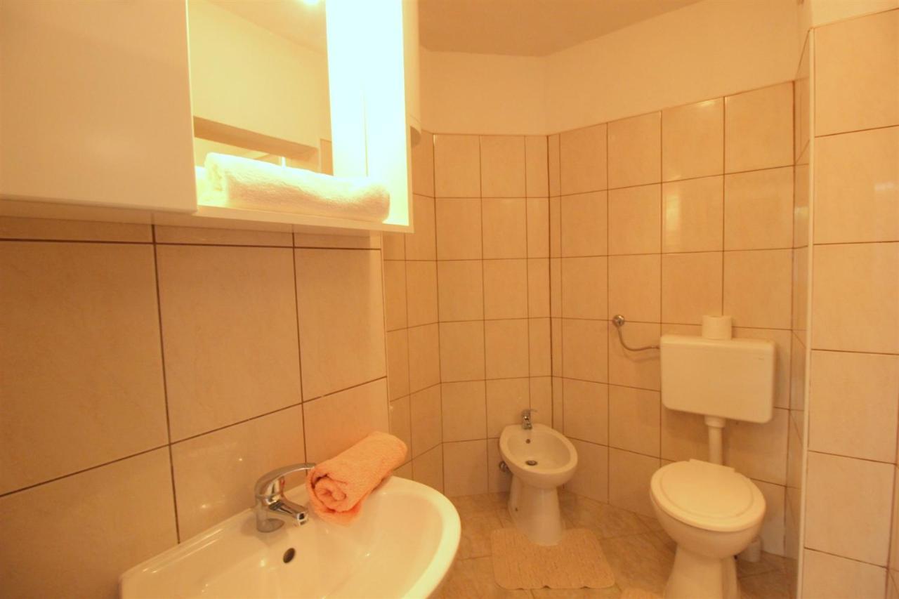 Gianna N2, 600 M From The Beach Novigrad  Ngoại thất bức ảnh